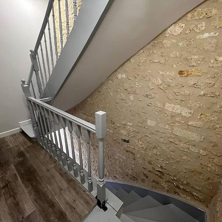 Superbe Studio Centre Ville * Clim * Wifi * Haut De Gamme * أنغوليم المظهر الخارجي الصورة